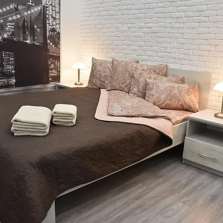 New Spacious Central Apartment 利沃夫 外观 照片