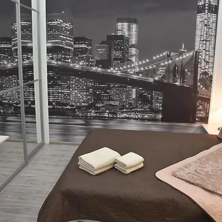New Spacious Central Apartment 利沃夫 外观 照片